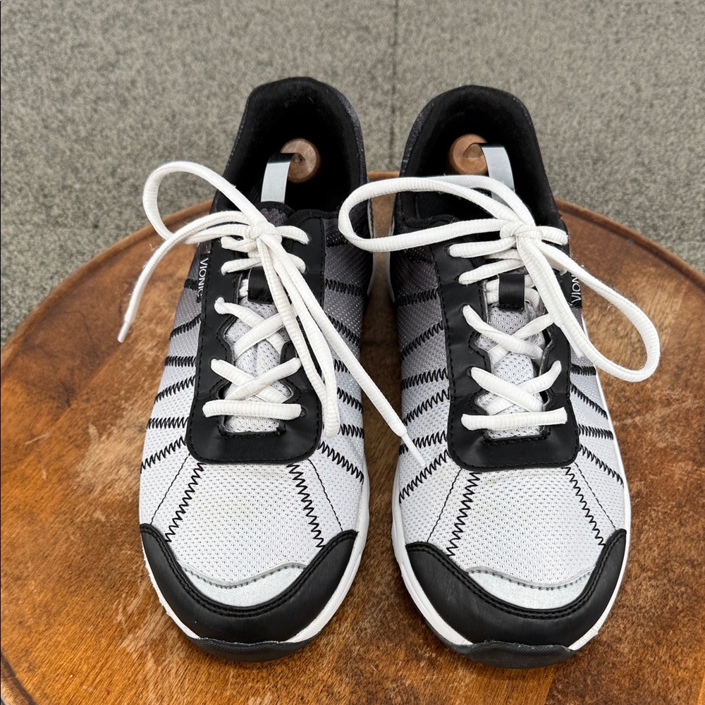 Vionic Women's Gray, Black & White Casual Sneakers - Picture 3 of 15